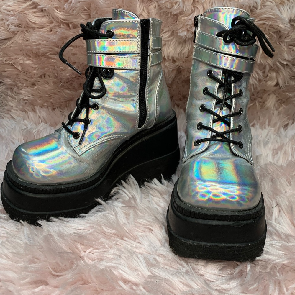 Demonia Shaker-52 Holographic Boots